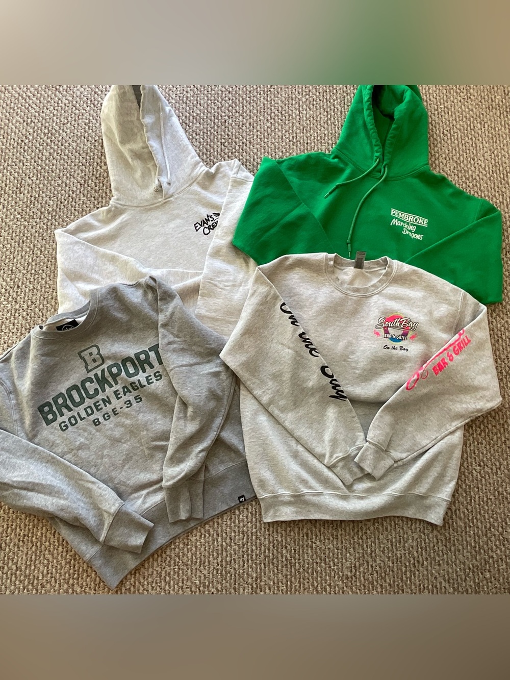 BACK TO SCHOOL BUNDLE OF SWEATSHIRTS/HOODIES  - Women’s Size Medium - EUC